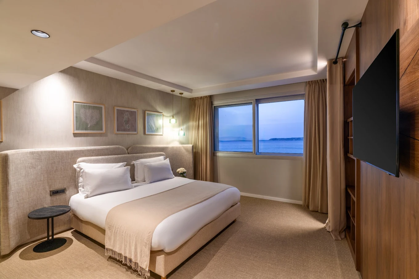 Kenzi Solazur Tanger